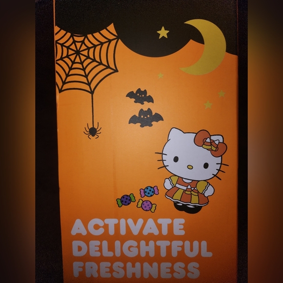 Hello Kitty Ceramic Reed Diffuser - Picture 2 of 6